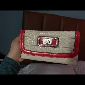 Wallet Guess New